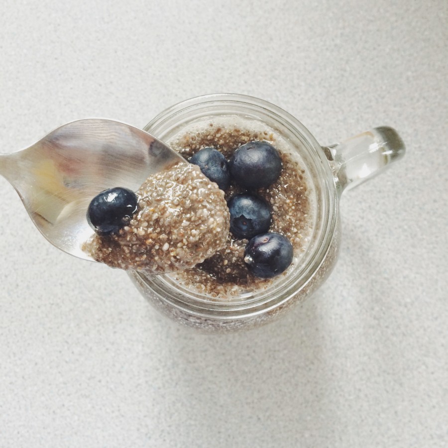 Chai & Coconut Chia Pudding Recipe - Le Petit Eats