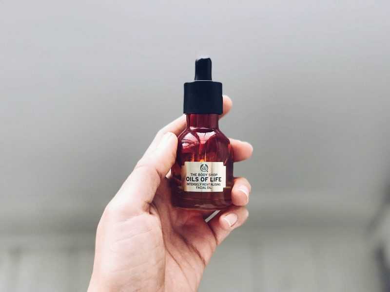 THE BEST FACE OILS FOR WINTER SKIN Cat Meffan